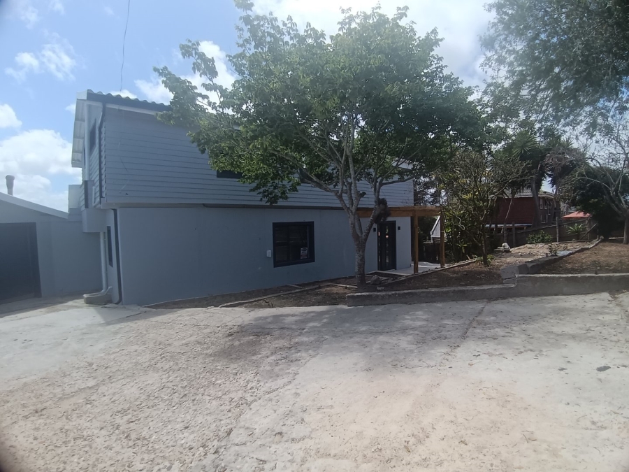 5 Bedroom Property for Sale in Fraaiuitsig Western Cape